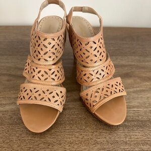 Elegant Tan Women's Sandals
